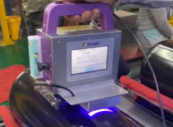 CH7UV大幅面手持噴碼機